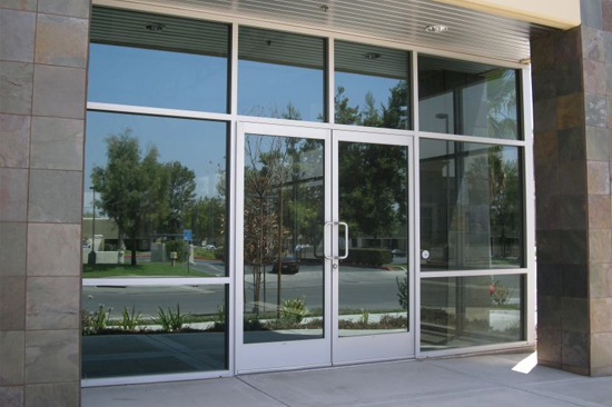Welland-commercial-door-repair